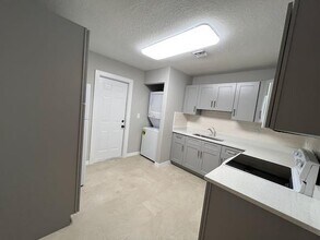 3348 Cherokee Ave in West Palm Beach, FL - Building Photo - Building Photo