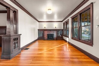 5343 SE 44th Ave in Portland, OR - Building Photo - Building Photo