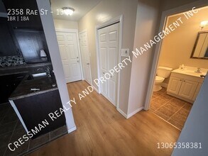 2358 Rae St in Regina, SK - Building Photo - Building Photo