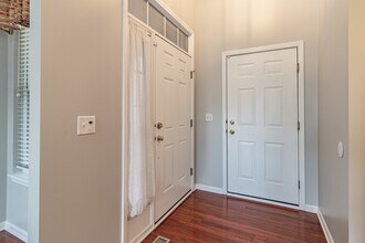 1858 Crenshaw Cir in Vernon Hills, IL - Building Photo - Building Photo