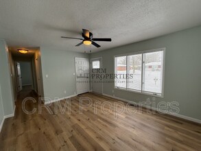 800 Maumee Dr in Kokomo, IN - Building Photo - Building Photo