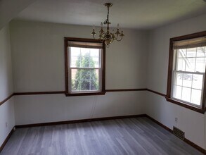 158 Beechwood Dr in Youngstown, OH - Building Photo - Building Photo