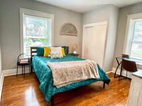 4560 Flad Ave in St. Louis, MO - Building Photo - Building Photo