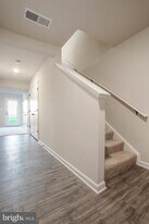 62 Thrower Rd in Hedgesville, WV - Building Photo