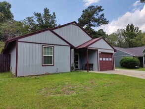 201 Spreading Branch Dr in Hopkins, SC - Building Photo - Building Photo