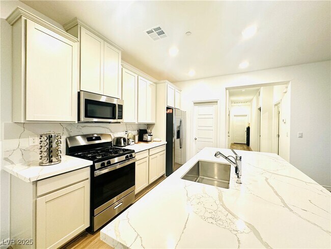 property at 600 Carriage Hill Dr