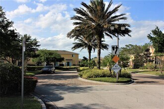 10117 Shadow Leaf Ct in Orlando, FL - Building Photo - Building Photo