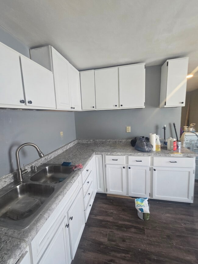 property at 21648 Gailine Ave