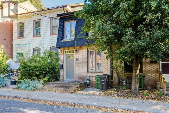 237 Ontario St in Toronto, ON - Building Photo - Building Photo