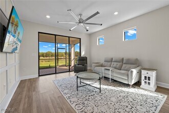 20088 KIngmont Dr in Estero, FL - Foto de edificio - Building Photo