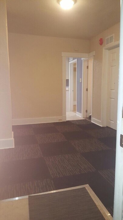 809 Watson St in Coraopolis, PA - Foto de edificio