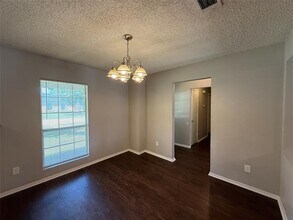 10006 Everton Pl in Dallas, TX - Building Photo - Building Photo