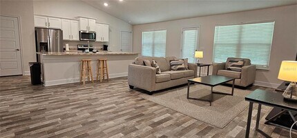 137 Ullian Trail in Palm Coast, FL - Building Photo - Building Photo