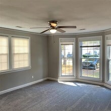 3242 Southmont Dr in Montgomery, AL - Foto de edificio - Building Photo