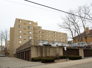 Fremont Square in Pittsburgh, PA - Building Photo - Building Photo