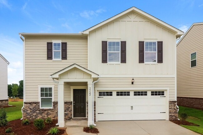 property at 7722 Sudbury Cir