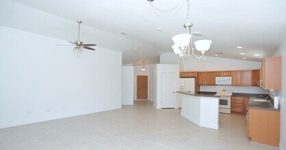 9014 S Beechnut Ln in Tucson, AZ - Building Photo - Building Photo