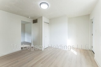 415 Simpson Ave in Clarksburg, WV - Building Photo - Building Photo