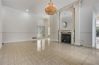 4517 Southgate Dr in Plano, TX - Building Photo - Building Photo