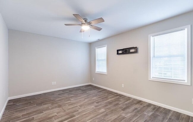 18 Cape Fear Ct in Lynchburg, VA - Building Photo - Building Photo