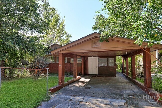 property at 803 W 50th St