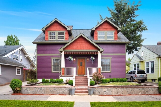 property at 5723 N Moore Ave