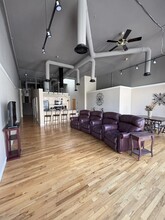 315 Main St, Unit Loft A in Peoria, IL - Building Photo - Building Photo