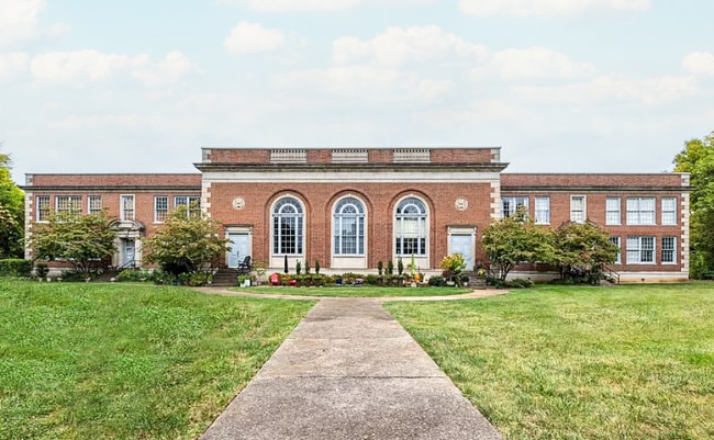 property at 523 N Bertrand St