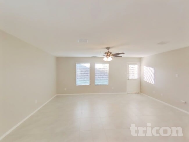 1732 Clairborne Ct in Oak Point, TX - Building Photo - Building Photo