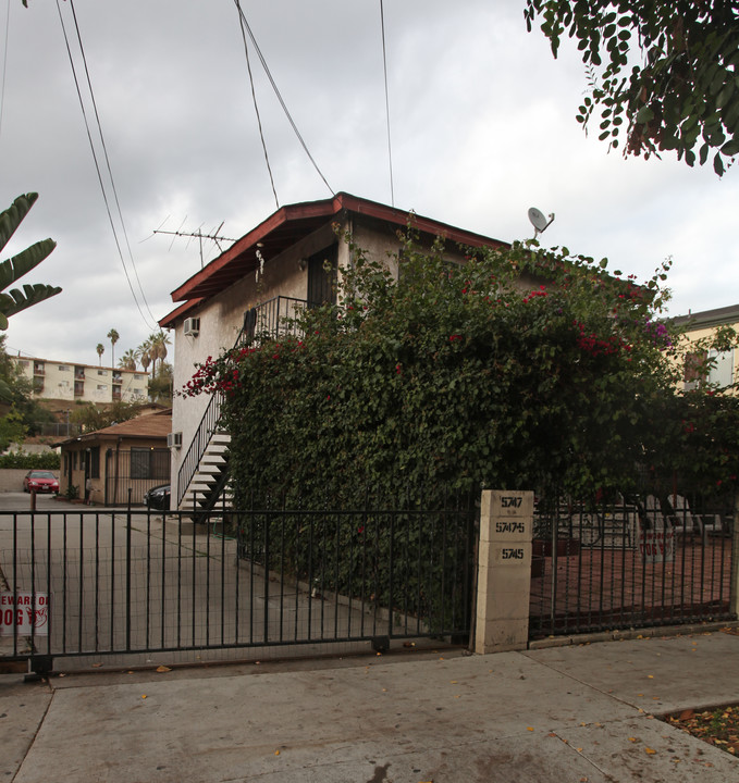 5745-5749 Benner St in Los Angeles, CA - Building Photo