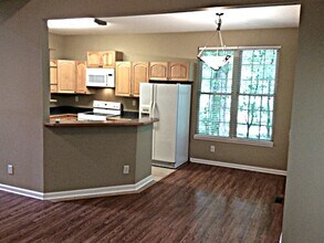 8001 Lakeshore Dr in Garner, NC - Building Photo - Building Photo