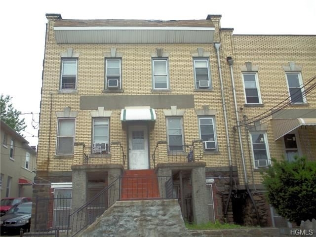 18 S Bleeker St in Mount Vernon, NY - Building Photo