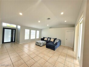 4102 SW 14th Ave in Cape Coral, FL - Building Photo - Building Photo