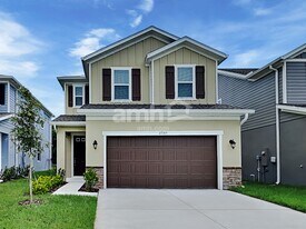 27165 St Andrews Ave in Wesley Chapel, FL - Building Photo