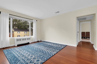 10411 Montrose Ave in Bethesda, MD - Building Photo - Building Photo