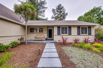 608 Wellsbury Ct in Palo Alto, CA - Building Photo - Building Photo