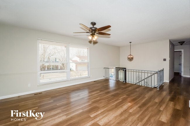 578 Green Forest Dr in Fenton, MO - Foto de edificio - Building Photo