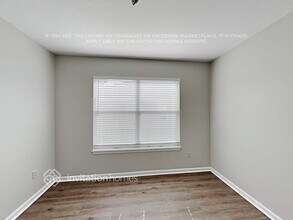 2021 Wyndham Hollow Ct in Jacksonville, FL - Building Photo - Building Photo