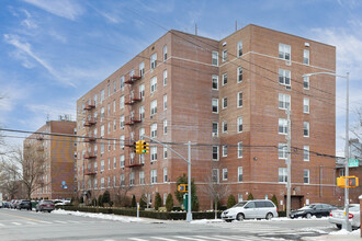 Chelsea Apartments in Brooklyn, NY - Foto de edificio - Primary Photo