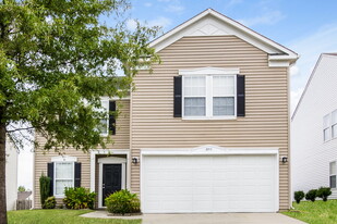 3915 Kellybrook Dr in Concord, NC - Building Photo