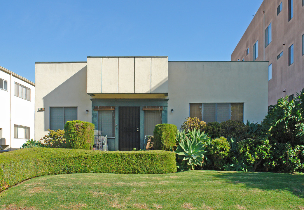 1536-1540 S Bedford St in Los Angeles, CA - Building Photo