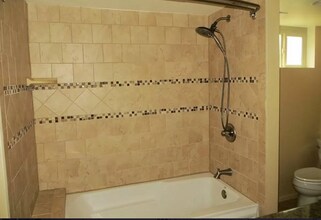 2944 S Winona Ct in Denver, CO - Building Photo - Building Photo