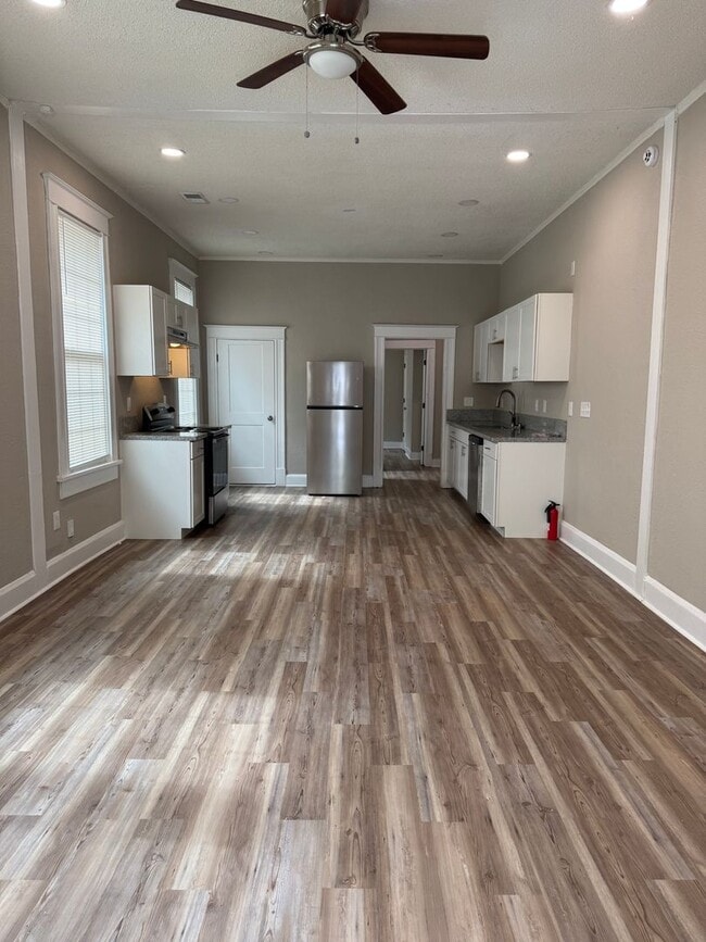 1825 Faxon Ave in Memphis, TN - Building Photo - Building Photo