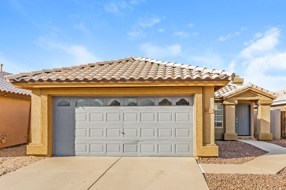 8420 W Bloomfield Rd in Peoria, AZ - Building Photo