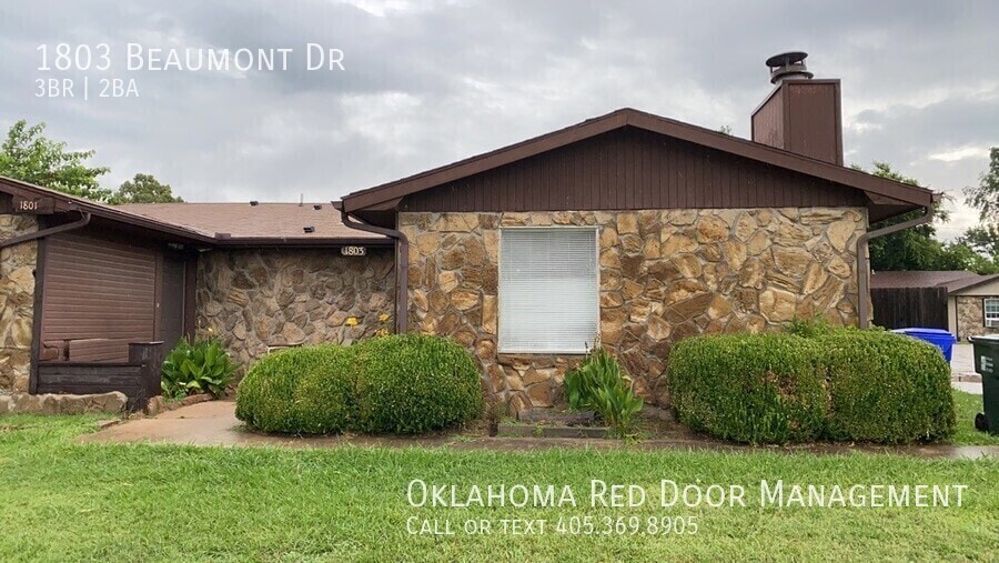 1803 Beaumont Dr in Norman, OK - Building Photo