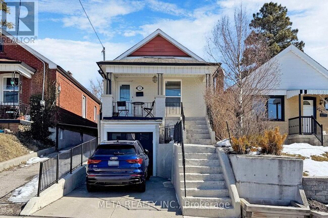 533 Westmount Ave in Toronto, ON - Building Photo - Building Photo