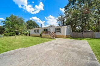 16482 Pisces Rd in Conroe, TX - Building Photo - Building Photo