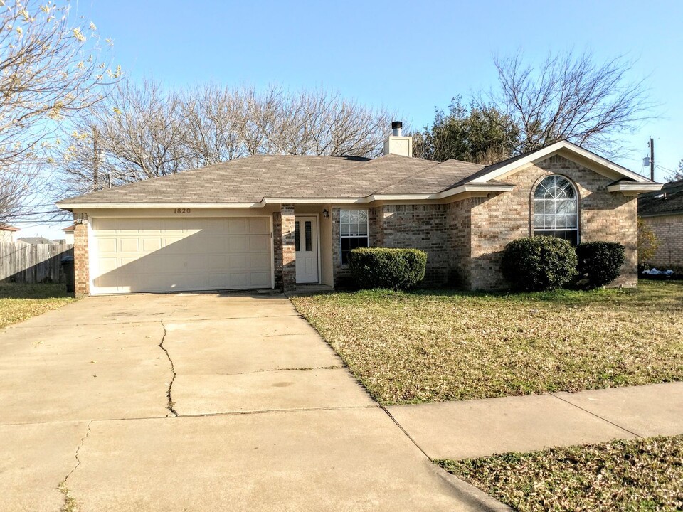 1820 Dusk Dr in Killeen, TX - Building Photo