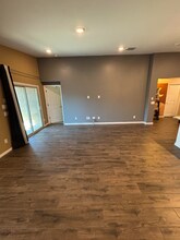 12464 W Midway Ave in Glendale, AZ - Building Photo - Building Photo