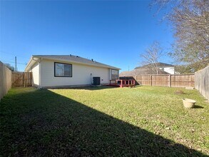 8225 Gladstone St in Houston, TX - Building Photo - Building Photo